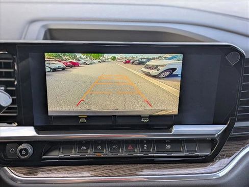 New 2025 Chevrolet Silverado 1500 LT image 13