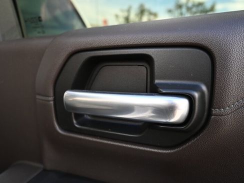 Used 2019 GMC Sierra 1500 SLT w/ SLT Premium Plus Package image 45