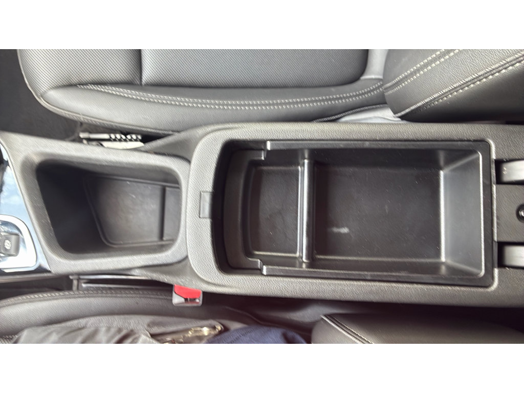 Used 2024 Buick Encore GX Sport Touring FWD image 18