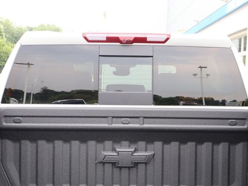New 2026 Chevrolet Silverado 1500 ZR2 w/ LPO, Dark Essentials Package AWD/4WD image 38