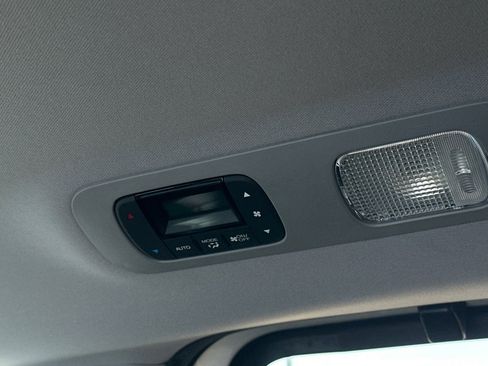 Used 2023 Honda Odyssey EX-L image 15