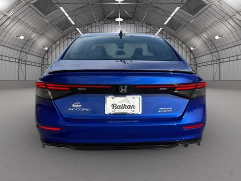 Used 2024 Honda Accord Sport image 7