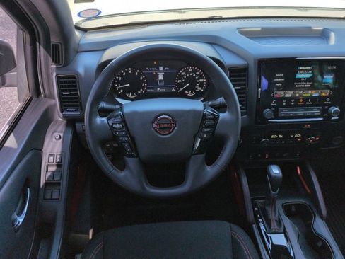Certified 2022 Nissan Frontier PRO-4X AWD/4WD image 16