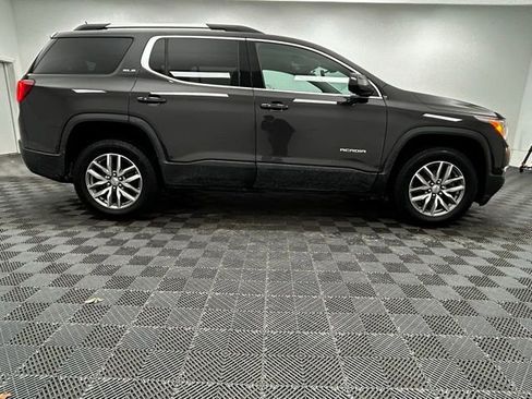 Used 2017 GMC Acadia SLE w/ Driver Alert Package I image 9