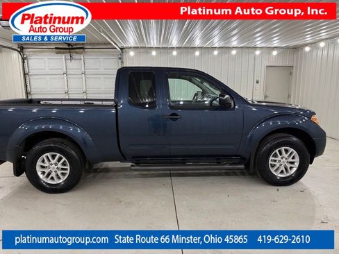 Used 2020 Nissan Frontier SV AWD/4WD image 6