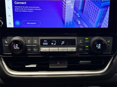 Certified 2025 Toyota Grand Highlander XLE image 13