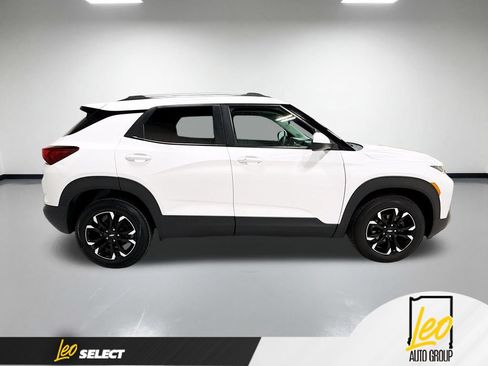 Used 2021 Chevrolet TrailBlazer LT AWD/4WD image 6