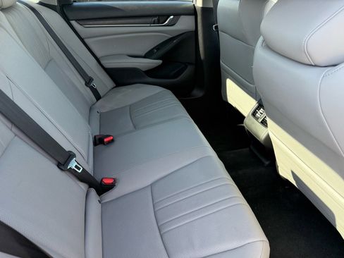 Used 2020 Honda Accord EX-L image 30