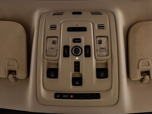 Used 2023 GMC Yukon Denali w/ Denali Reserve Package image 26