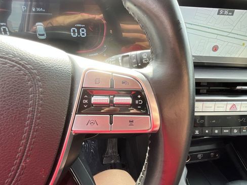 Used 2025 Kia Telluride S AWD/4WD image 22