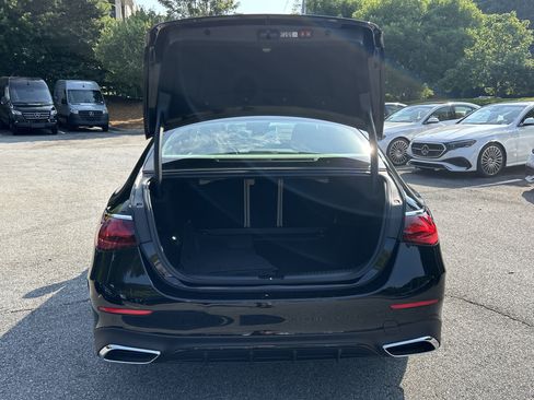 New 2026 Mercedes-Benz E 450 4MATIC Sedan image 8