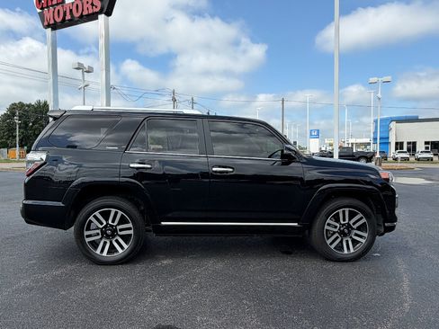 Used 2023 Toyota 4Runner Limited AWD/4WD image 8