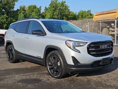 Used 2021 GMC Terrain SLE w/ Driver Convenience Package