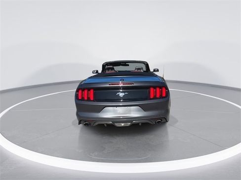 Used 2016 Ford Mustang Premium image 9