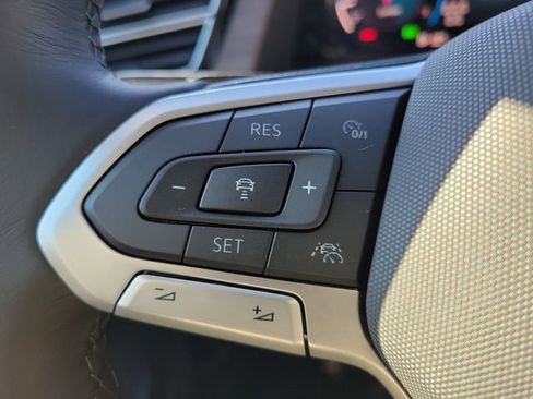 New 2026 Volkswagen Atlas SEL Premium R-Line AWD/4WD image 24