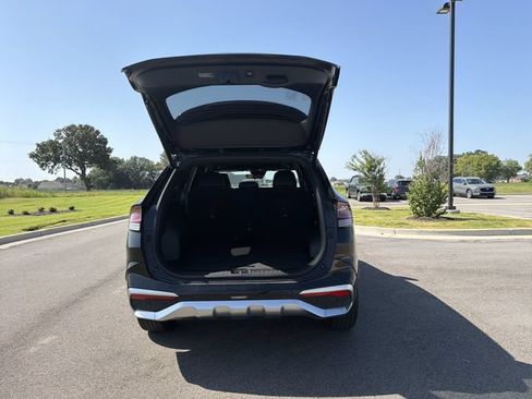 Used 2025 Kia Sportage SX FWD image 18