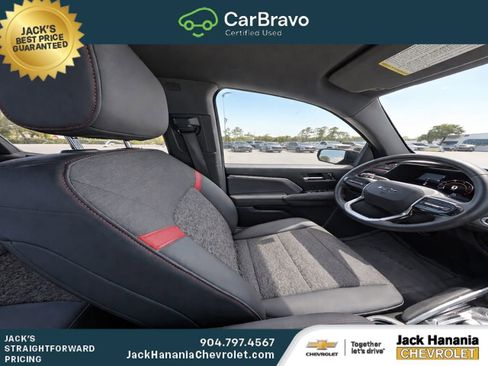 Used 2023 Chevrolet Colorado Z71 w/ Z71 Convenience Package 2 AWD/4WD image 9