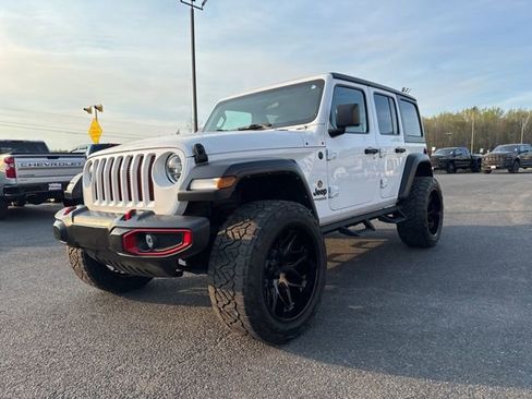 Used 2021 Jeep Wrangler Unlimited Sport AWD/4WD image 6