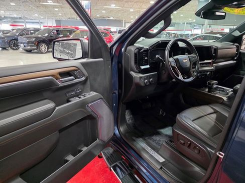 Certified 2022 Chevrolet Silverado 1500 High Country w/ Max Trailering Package image 8