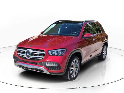 Used 2021 Mercedes-Benz GLE 350 w/ Premium Package image 3