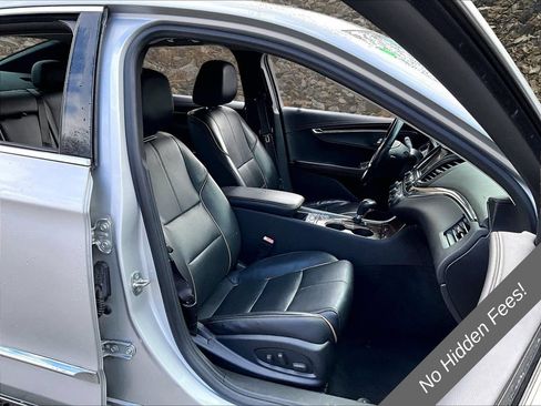 Used 2015 Chevrolet Impala LTZ FWD image 7