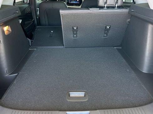 New 2026 Chevrolet Trax LT w/ Driver Confidence Package FWD image 15