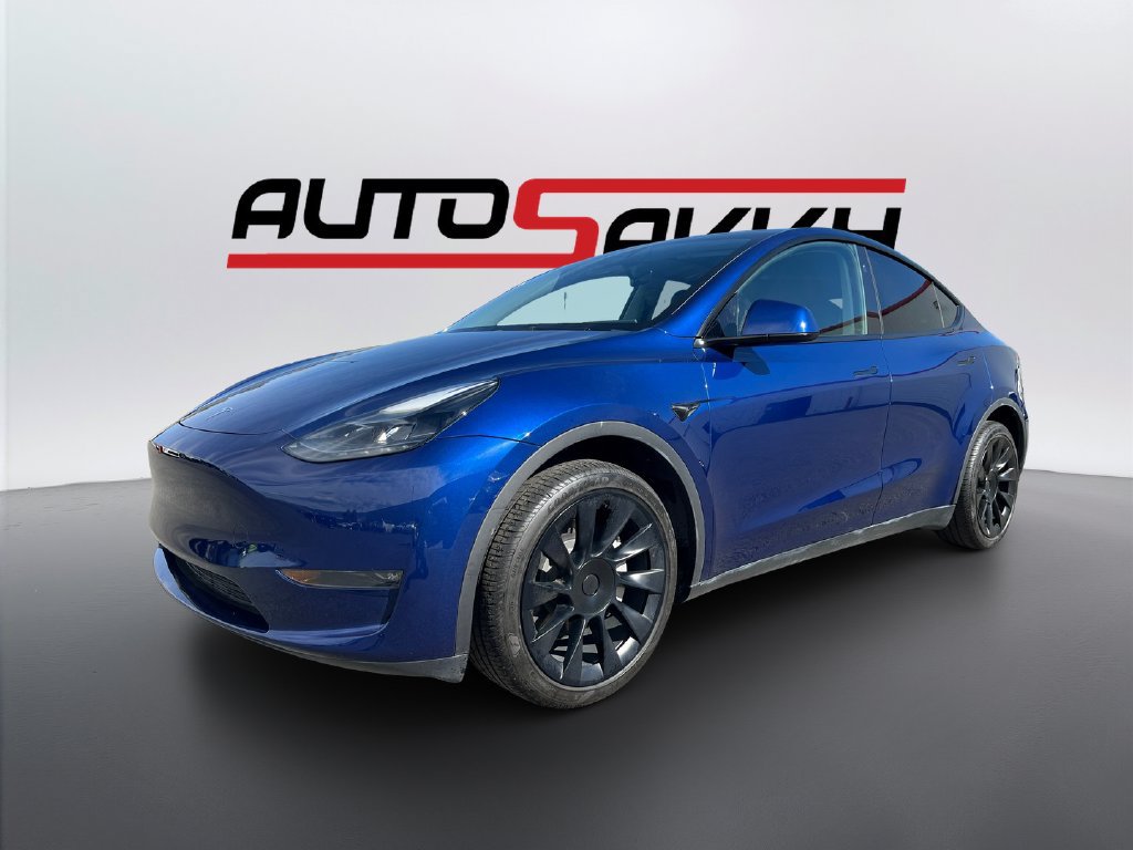 Used 2024 Tesla Model Y Long Range AWD/4WD image 1