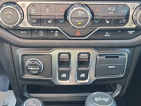 New 2026 Jeep Wrangler Sport S image 26