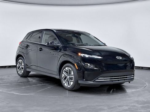 Used 2023 Hyundai Kona SEL FWD image 4