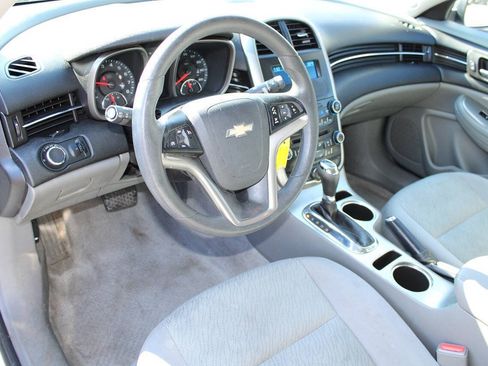 Used 2014 Chevrolet Malibu LS w/ Protection Package FWD image 13