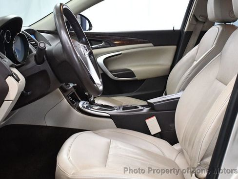 Used 2012 Buick Regal Leather image 6