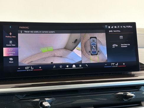 Certified 2025 BMW X6 xDrive40i w/ Premium Package AWD/4WD image 21