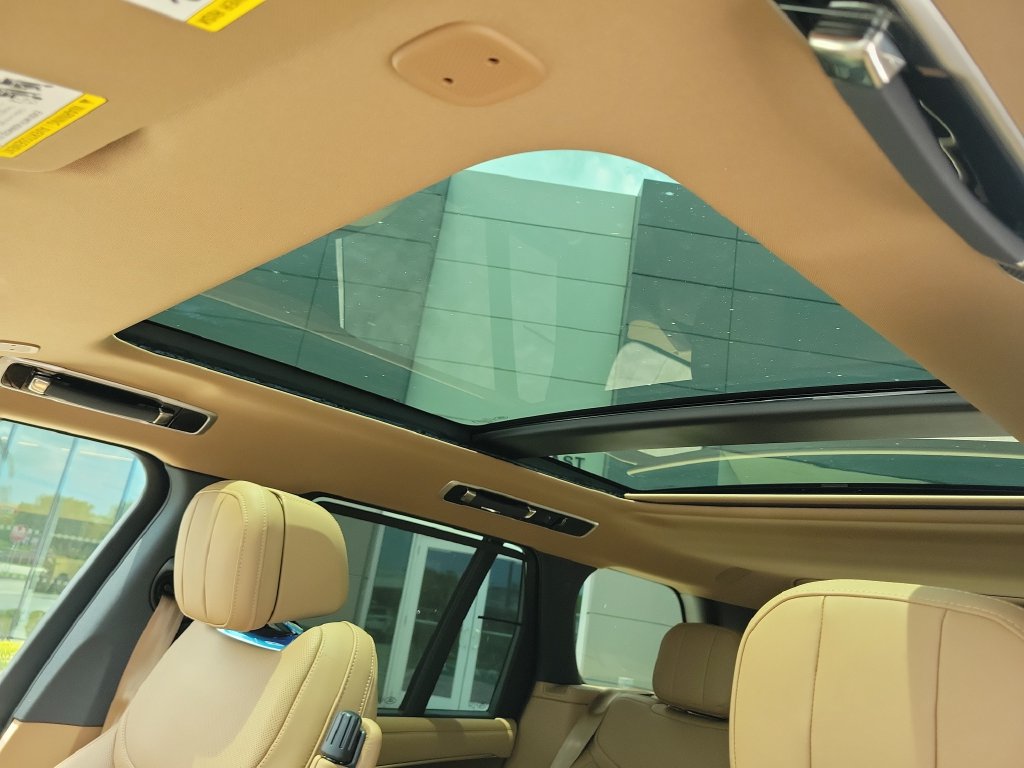 New 2026 Land Rover Range Rover SE AWD/4WD image 28