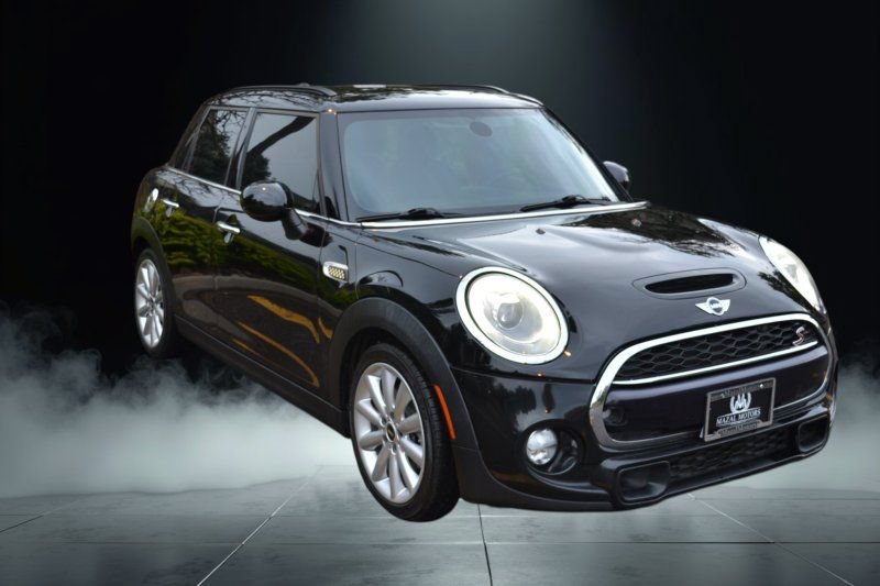 Used 2018 MINI Cooper S FWD image 7