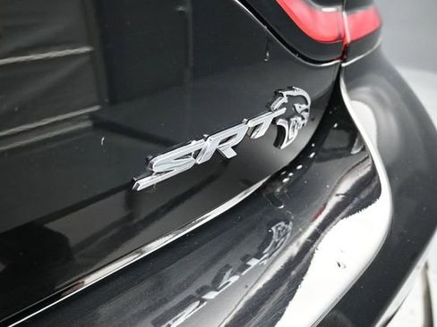 Used 2018 Dodge Charger SRT Hellcat w/ Harman/Kardon Audio Group RWD image 10