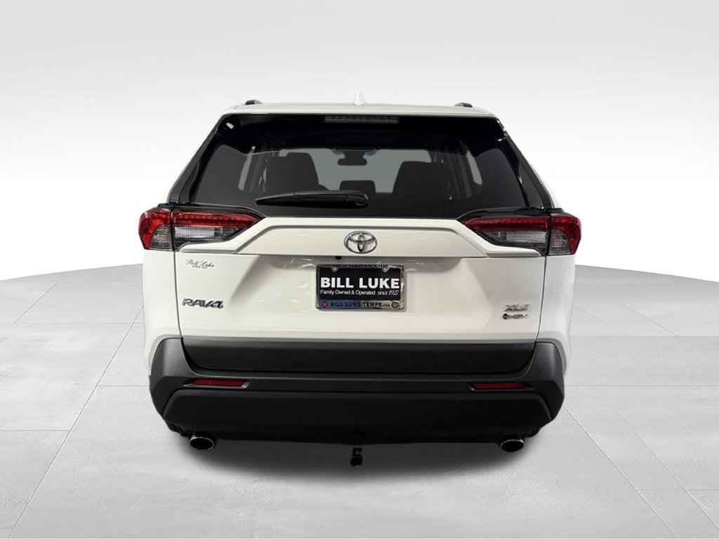 Used 2025 Toyota RAV4 XLE AWD/4WD image 6