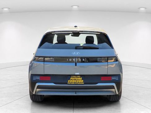 New 2026 Hyundai Ioniq 5 SEL RWD image 4