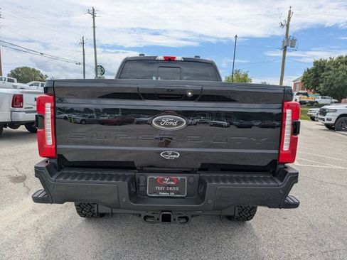 Used 2024 Ford F350 Lariat w/ Lariat Ultimate Package AWD/4WD image 5