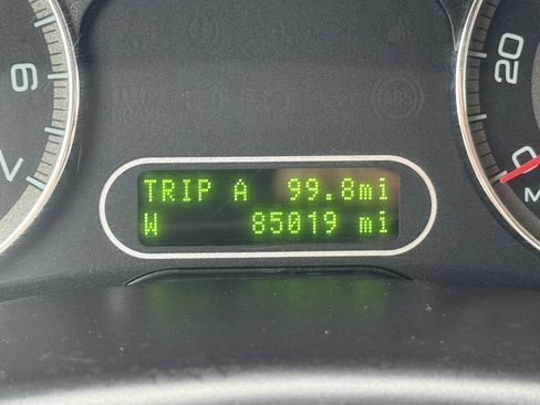 Used 2008 Ford Taurus X SEL image 18