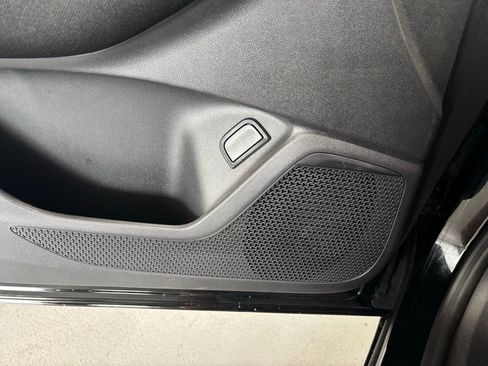 New 2025 Chevrolet Blazer EV LT image 12