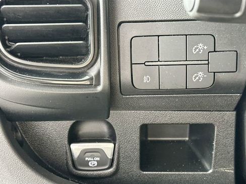 Used 2025 RAM ProMaster 3500 w/ Safety Group FWD image 23