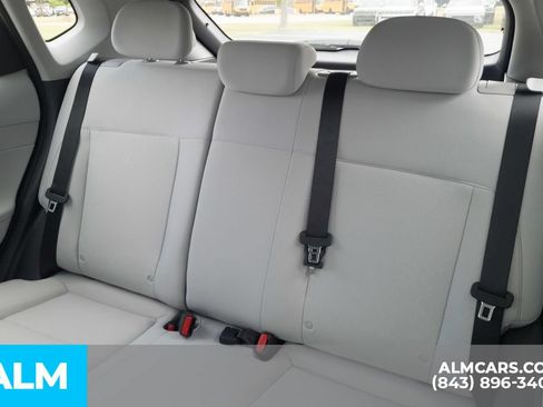 Used 2026 Hyundai Kona SE FWD image 16