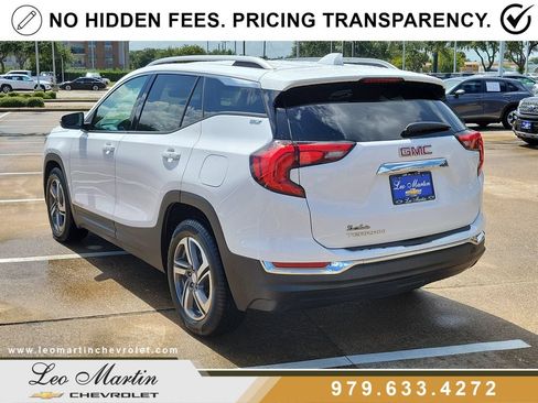Used 2020 GMC Terrain SLT FWD image 4