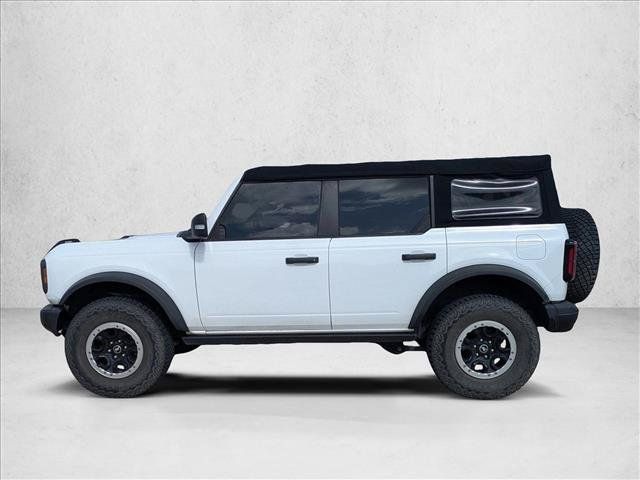 Used 2022 Ford Bronco Badlands w/ Sasquatch Package AWD/4WD image 8