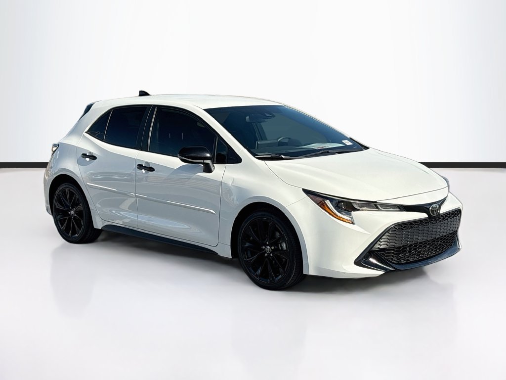 Used 2022 Toyota Corolla SE w/ Carpet Mat Package (TMS) FWD image 3