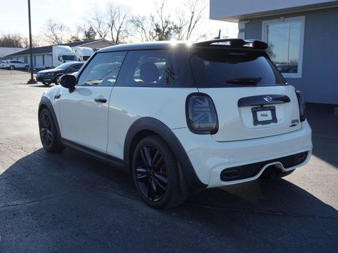 Used 2015 MINI Cooper S image 7