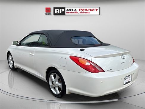 Used 2005 Toyota Solara SLE image 3