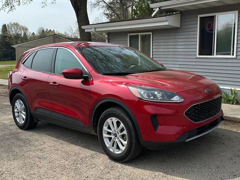 Used 2020 Ford Escape SE AWD/4WD image 2