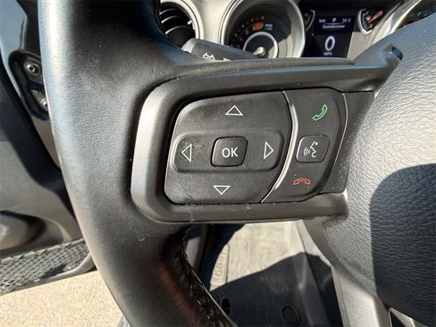 Used 2022 Jeep Wrangler Unlimited Sport image 22