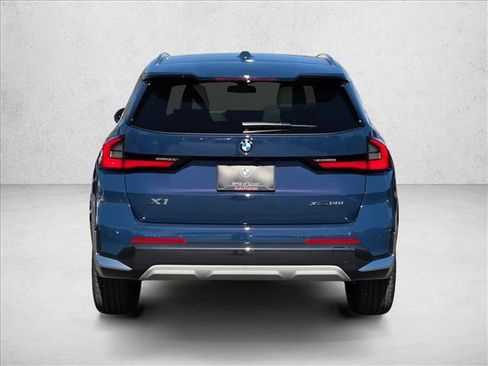 New 2026 BMW X1 xDrive28i w/ Convenience Package AWD/4WD image 8